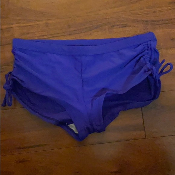 Swimsuit Bundle: 3 piece purple swimsuit - Picture 5 of 7